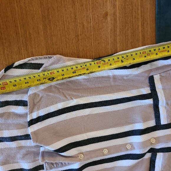 Alexander Jordan button up - Picture 9 of 10